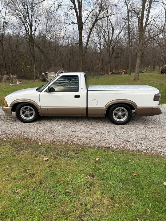 1996 Chevrolet S-10 - Image 6 of 8