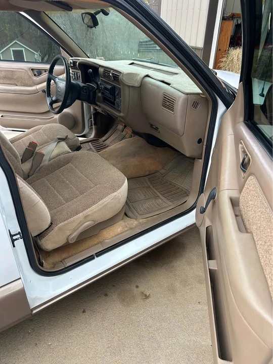 1996 Chevrolet S-10 - Image 7 of 8