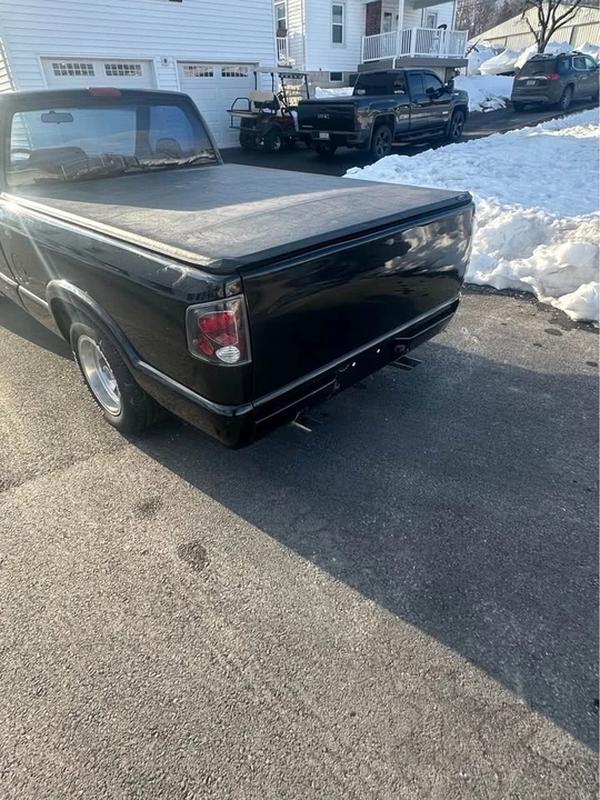 1996 Chevrolet S-10 - Image 2 of 6