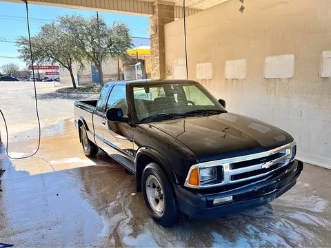 1996 Chevrolet S-10 Sport Utility