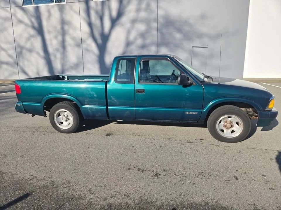 1996 Chevrolet S-10 - Image 7 of 12