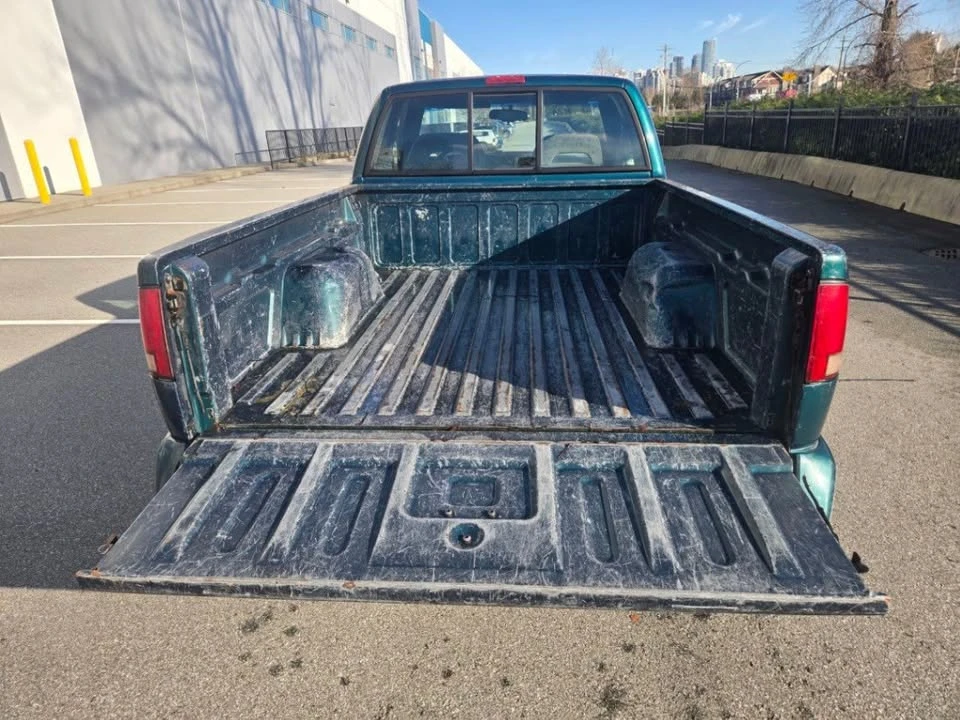 1996 Chevrolet S-10 - Image 11 of 12
