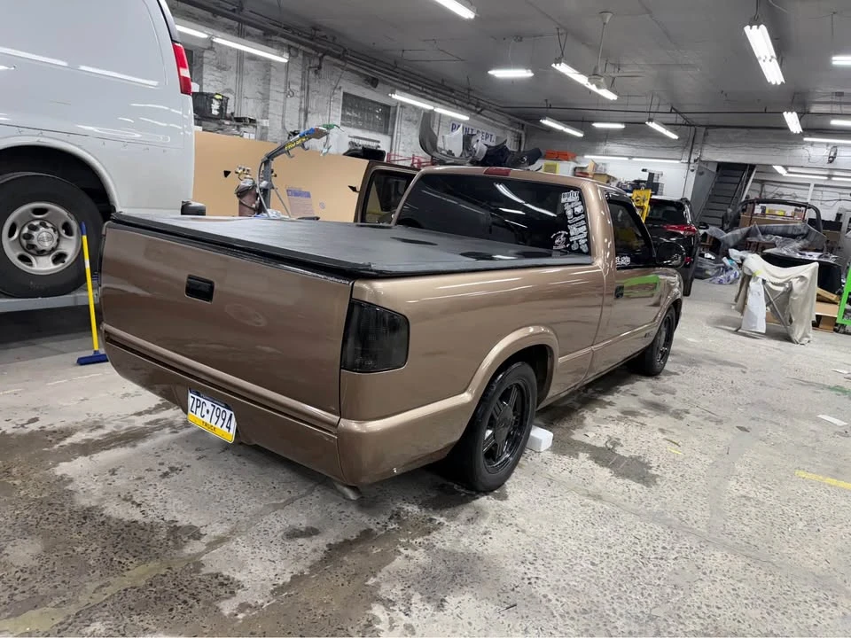 1996 Chevrolet S-10 - Image 3 of 5