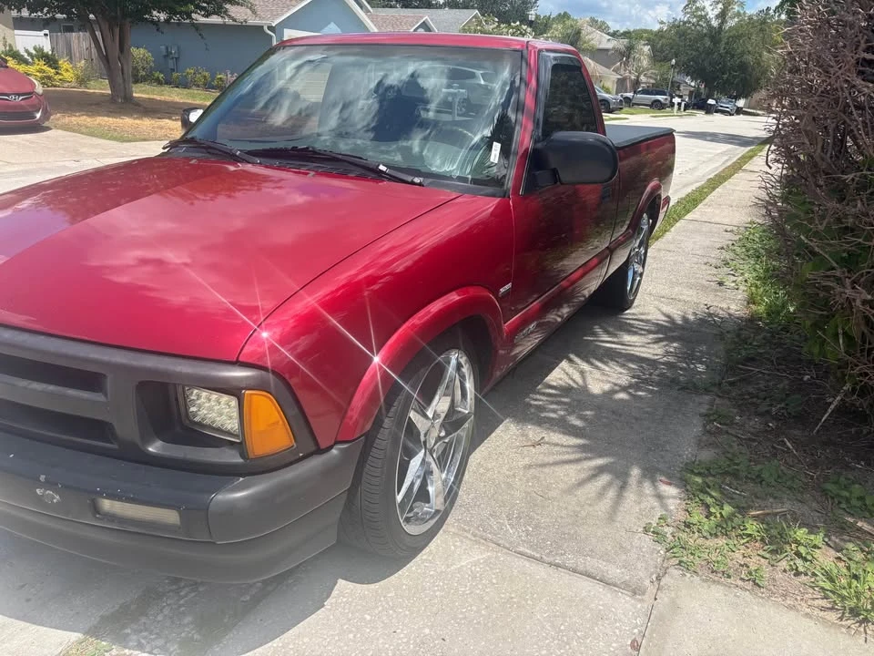 1996 Chevrolet S-10 - Image 6 of 8