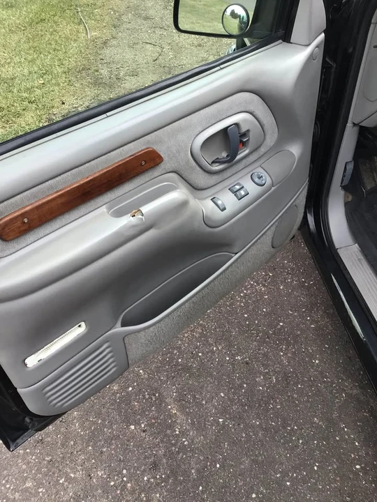 1996 Chevrolet C/K 4th Gen - Image 16 of 17