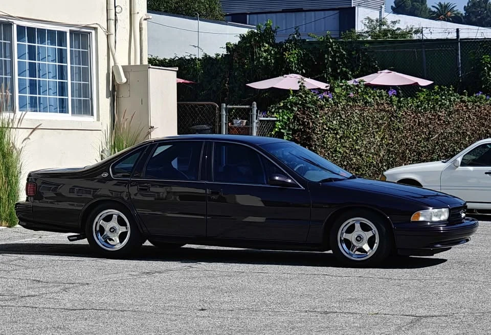1996 Chevrolet SS - Image 3 of 3