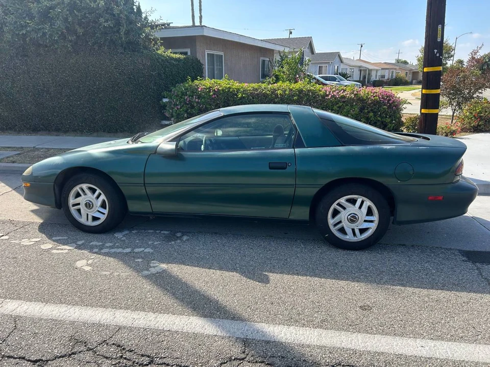 1996 Chevrolet Camaro 4th Gen - Image 2 of 11