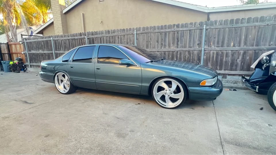 1996 Chevrolet Impala 7th Gen - Image 2 of 13