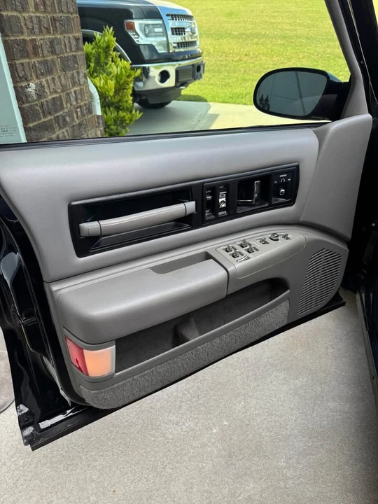 1996 Chevrolet Impala 8th Gen - Image 5 of 10