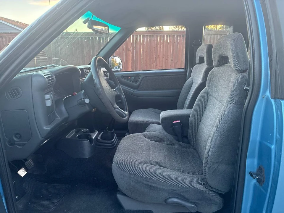 1996 Chevrolet S-10 - Image 14 of 21