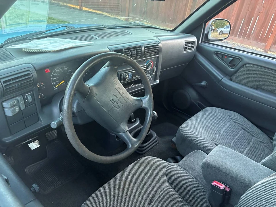 1996 Chevrolet S-10 - Image 13 of 21