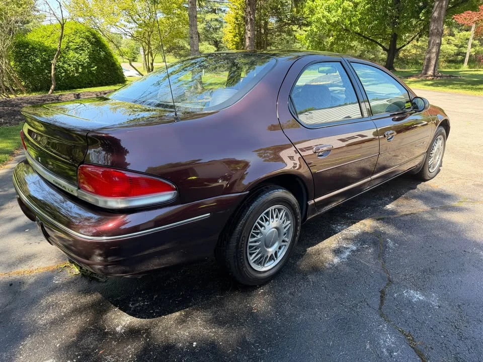 1996 Chrysler - Image 3 of 14
