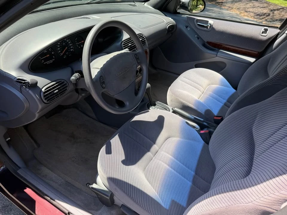 1996 Chrysler - Image 6 of 14