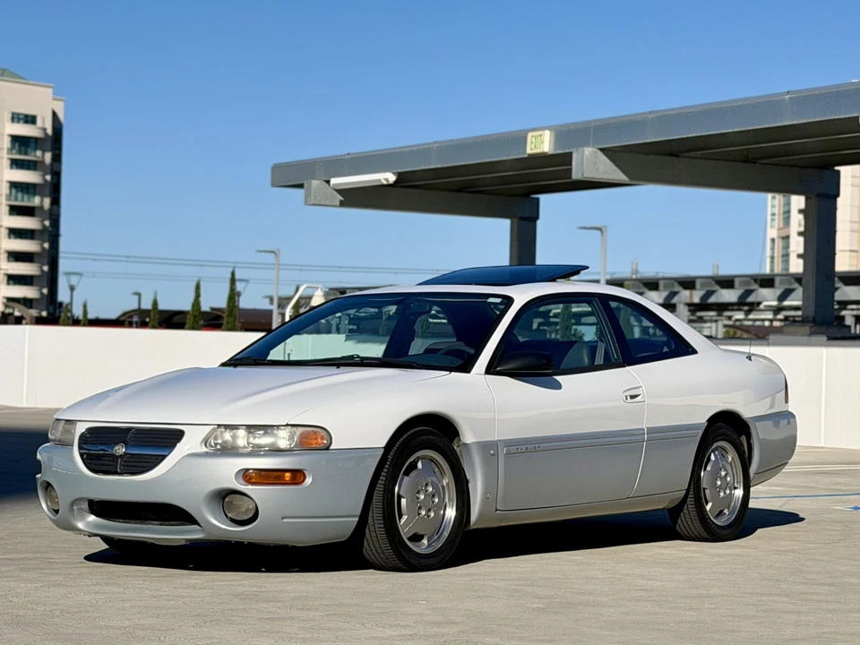 1996 Chrysler Sebring - Image 4 of 31