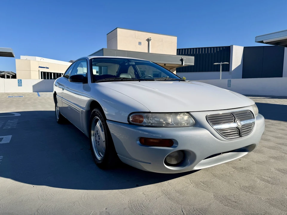 1996 Chrysler Sebring - Image 21 of 31