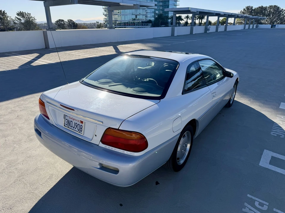 1996 Chrysler Sebring - Image 16 of 31