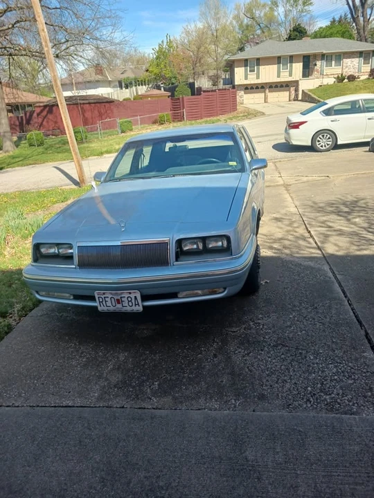 1996 Chrysler New Yorker - Image 2 of 2