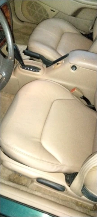 1996 Chrysler Sebring - Image 12 of 14