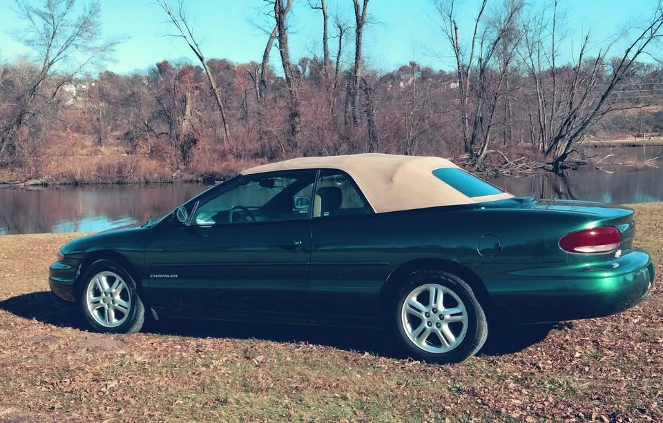 1996 Chrysler Sebring - Image 2 of 14