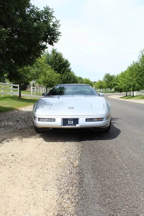 1996 Chevrolet Corvette C4 - Image 2 of 10