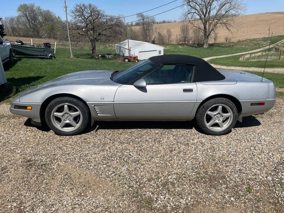1996 Chevrolet Corvette C4 - Image 3 of 5