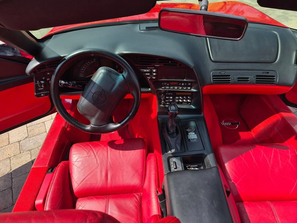1996 Chevrolet Corvette C4 - Image 5 of 11