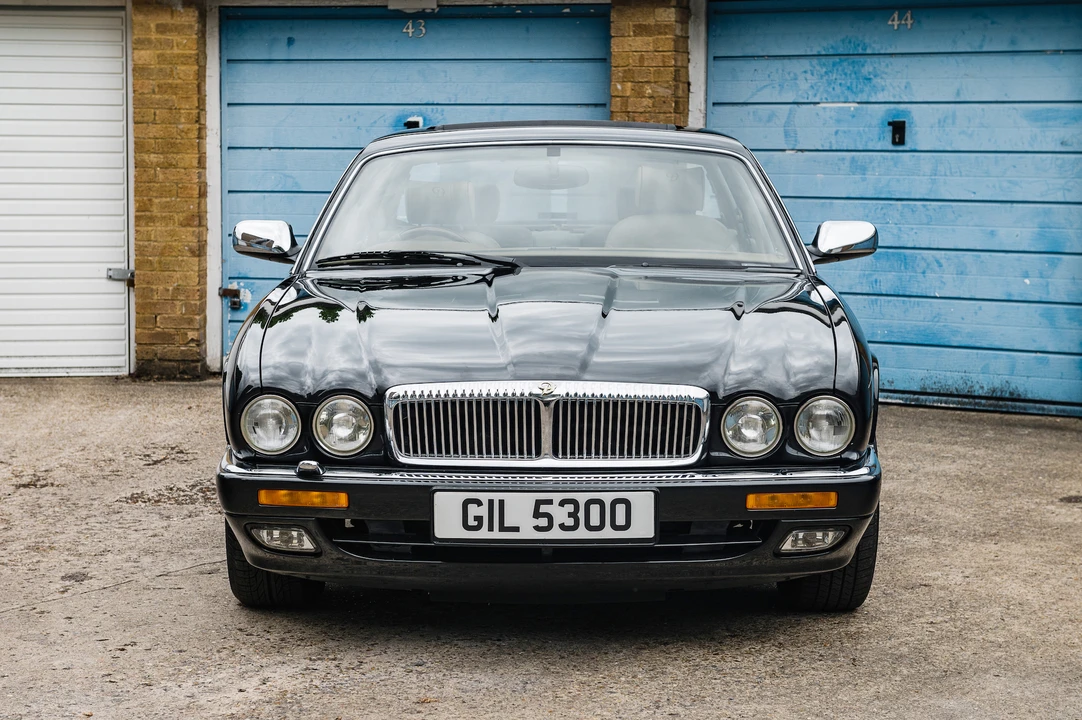 1996 Daimler - Image 12 of 31