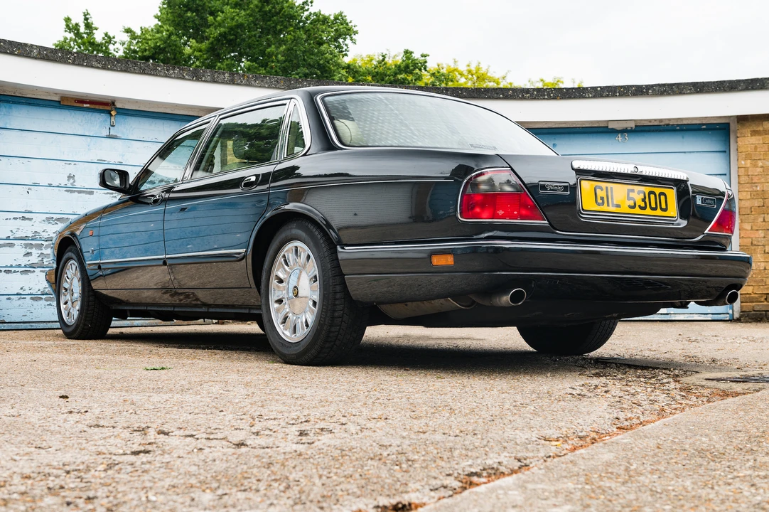 1996 Daimler - Image 6 of 31