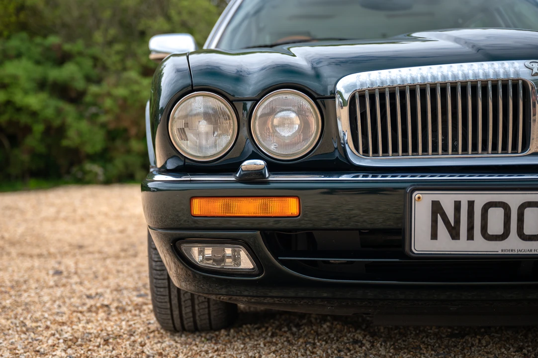 1996 Daimler - Image 14 of 31