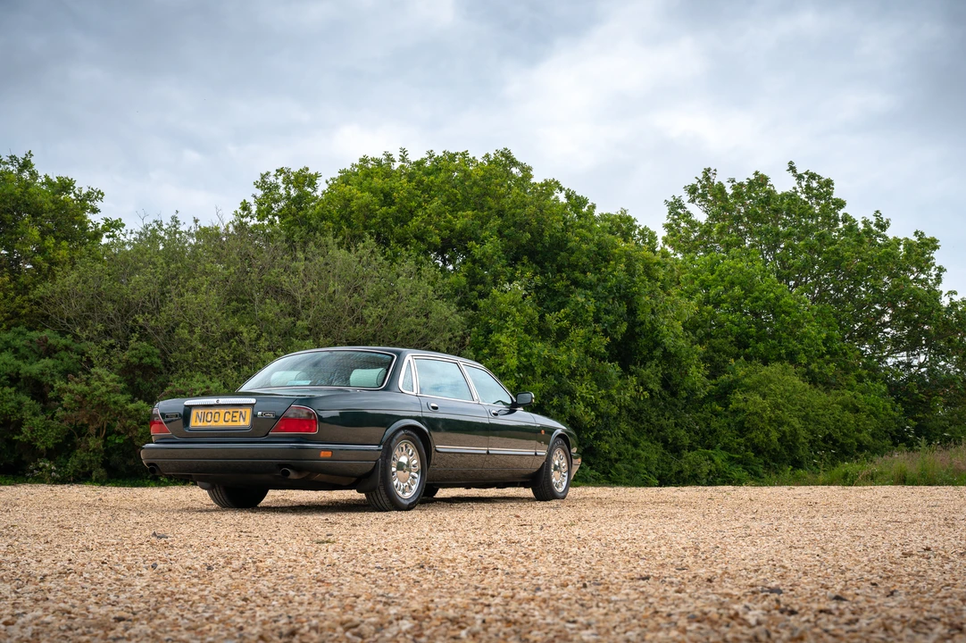 1996 Daimler - Image 13 of 31