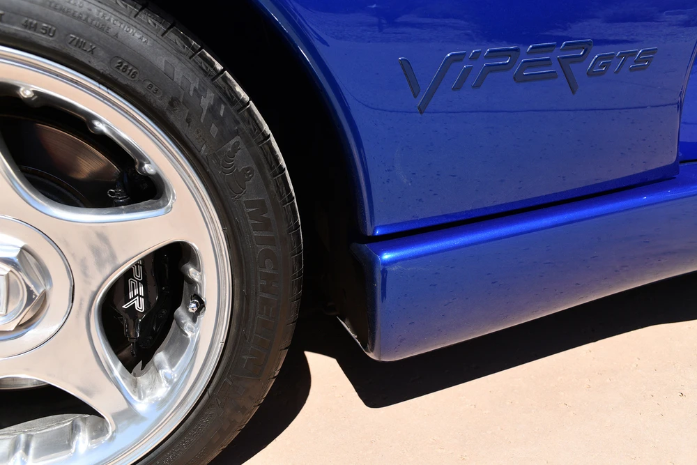1996 Dodge Viper GTS 2nd Gen - Image 11 of 31