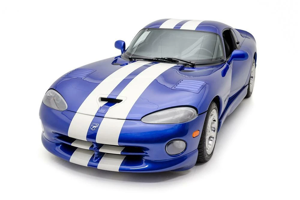 1996 Dodge Viper GTS 2nd Gen - Image 2 of 5