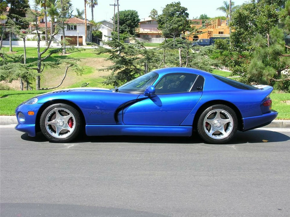 1996 Dodge Viper GTS 2nd Gen - Image 5 of 5