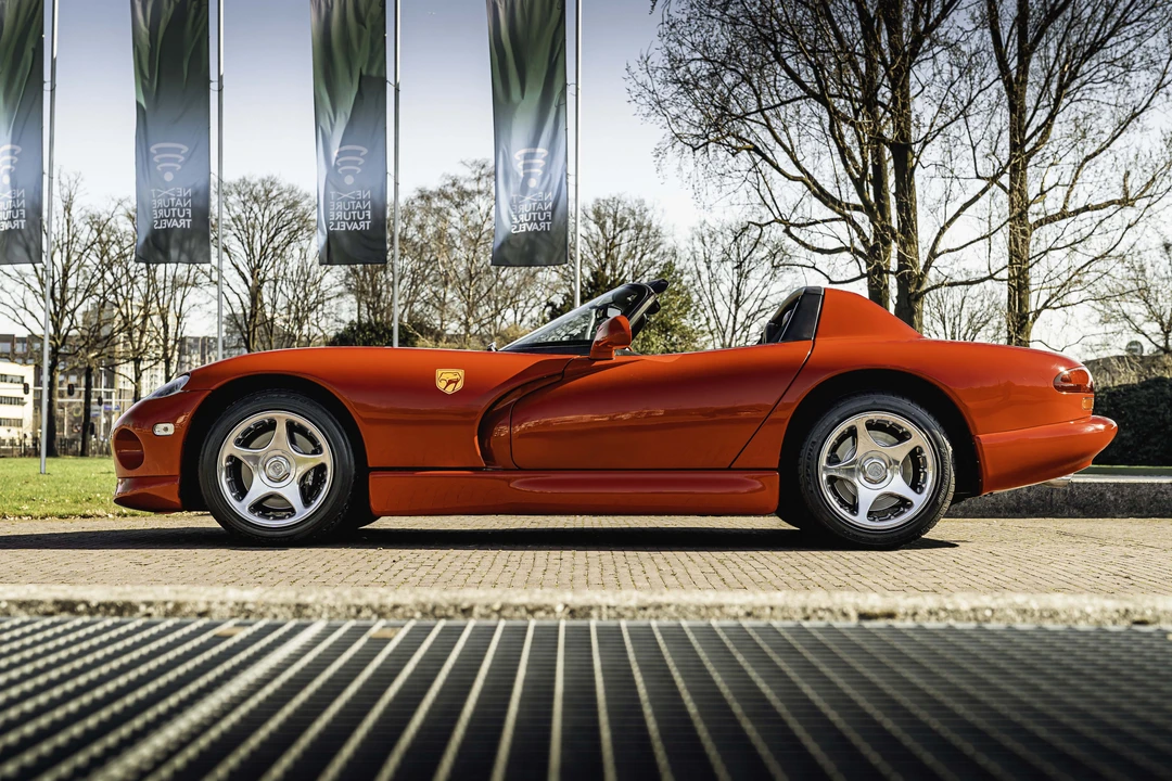 1996 Dodge Viper 2nd Gen - Image 17 of 31