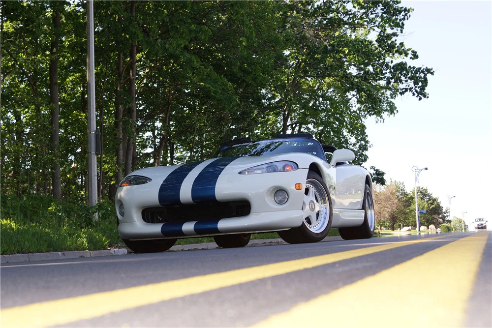 1996 Dodge Viper 2nd Gen - Image 5 of 9