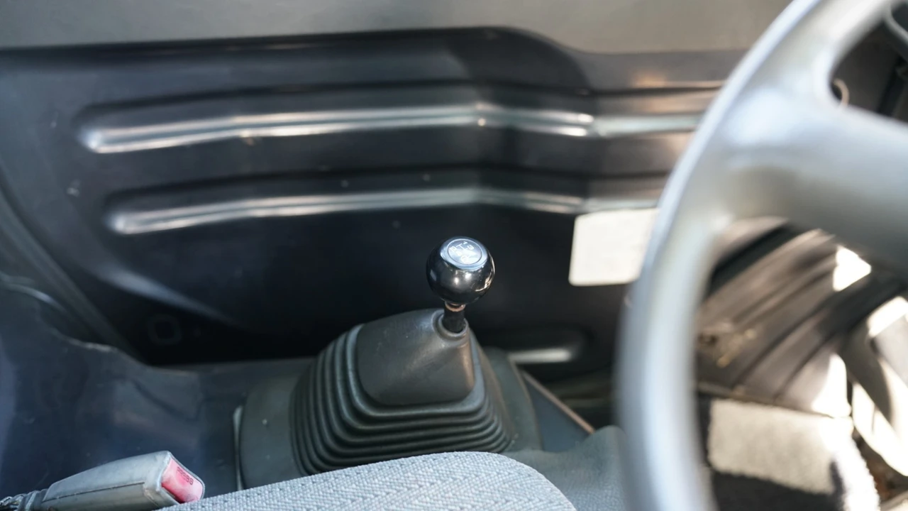 1996 Daihatsu Midget - Image 15 of 21