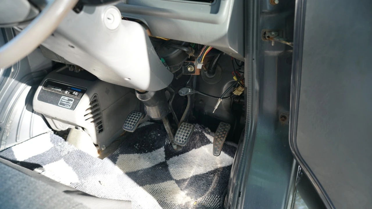 1996 Daihatsu Midget - Image 18 of 21