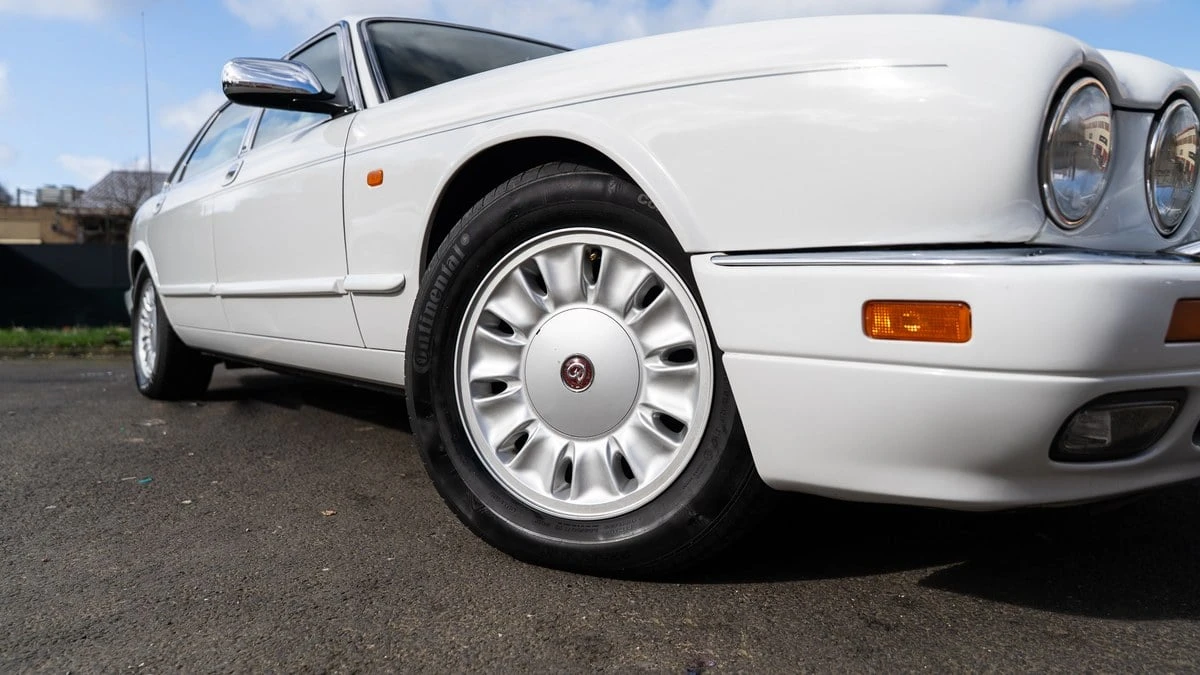 1996 Daimler - Image 23 of 30