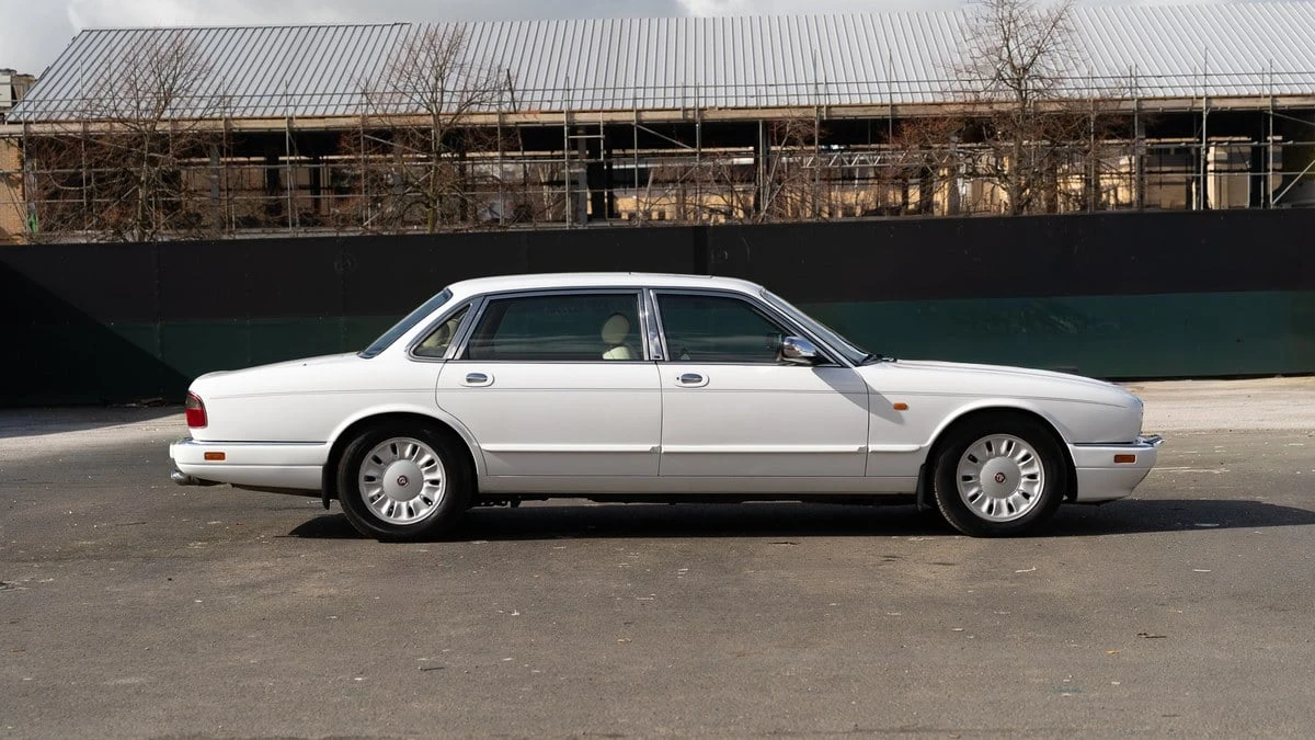 1996 Daimler - Image 15 of 30