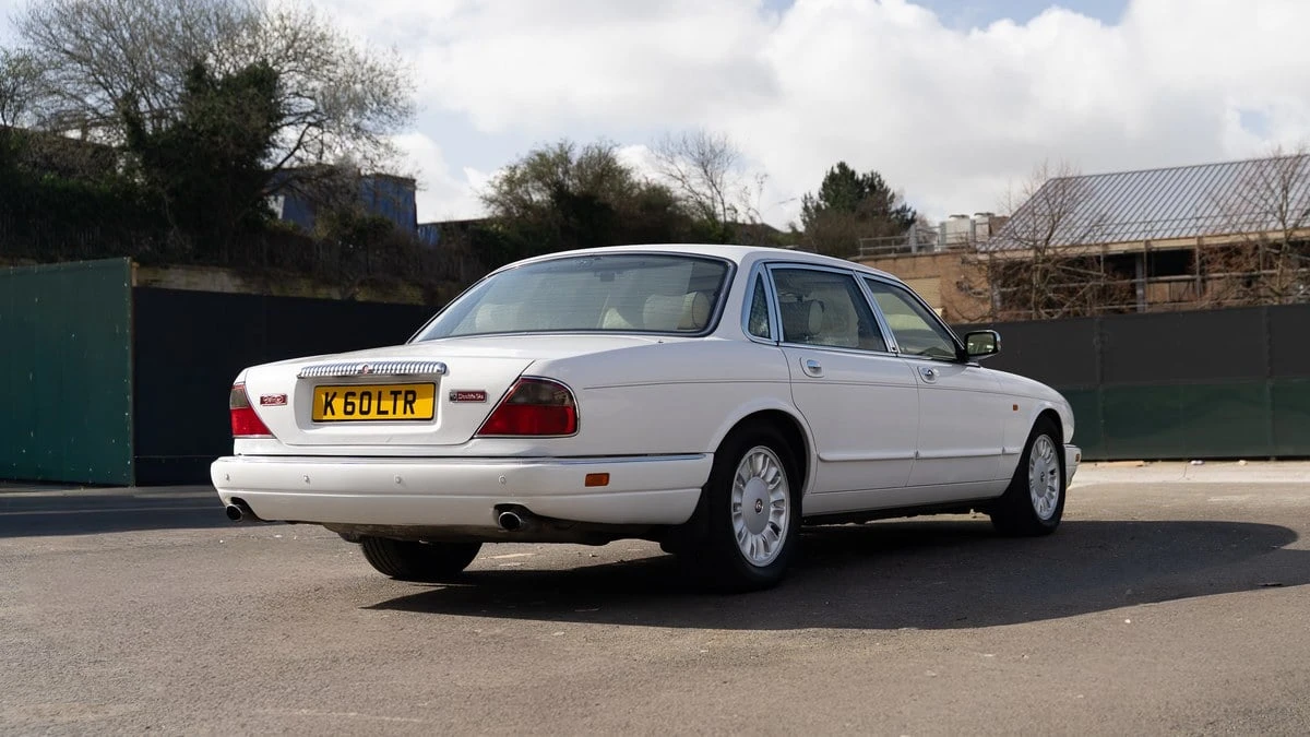 1996 Daimler - Image 27 of 30