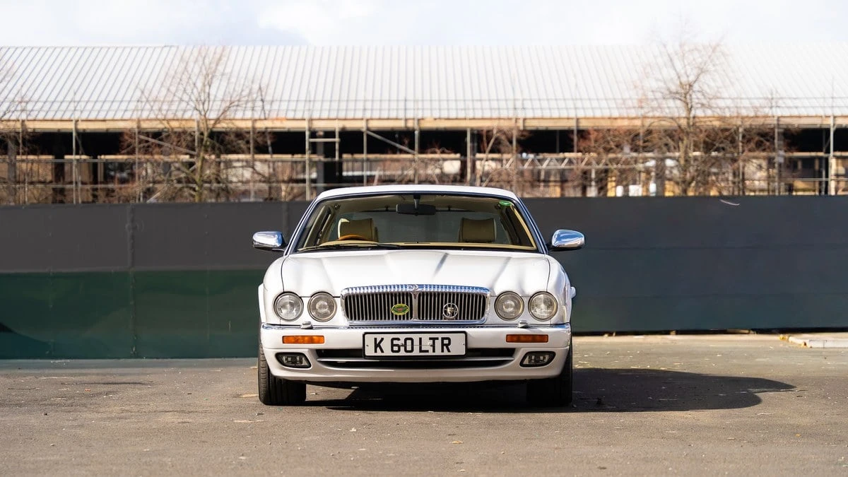 1996 Daimler - Image 5 of 30