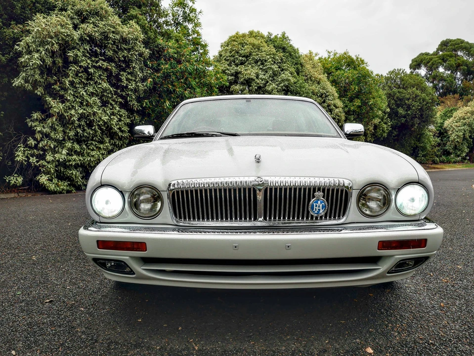 1996 Daimler - Image 12 of 21