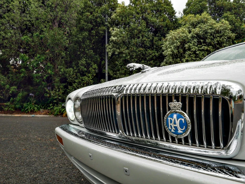 1996 Daimler - Image 19 of 21