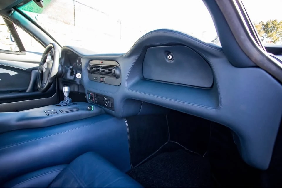 1996 DeTomaso - Image 11 of 16