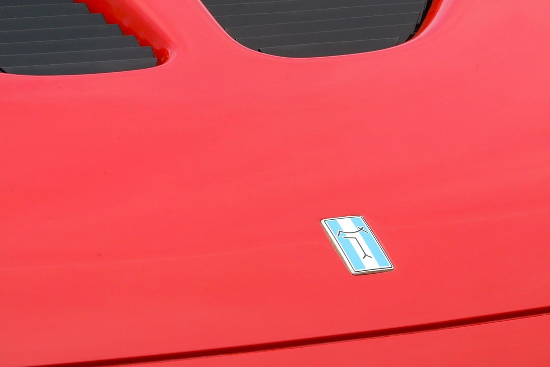 1996 DeTomaso - Image 29 of 31