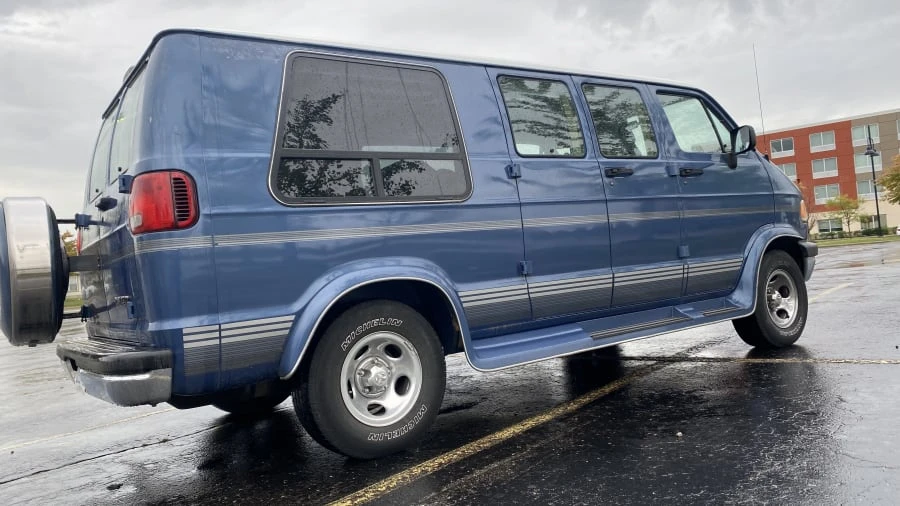 1996 Dodge Ram Van - Image 5 of 6