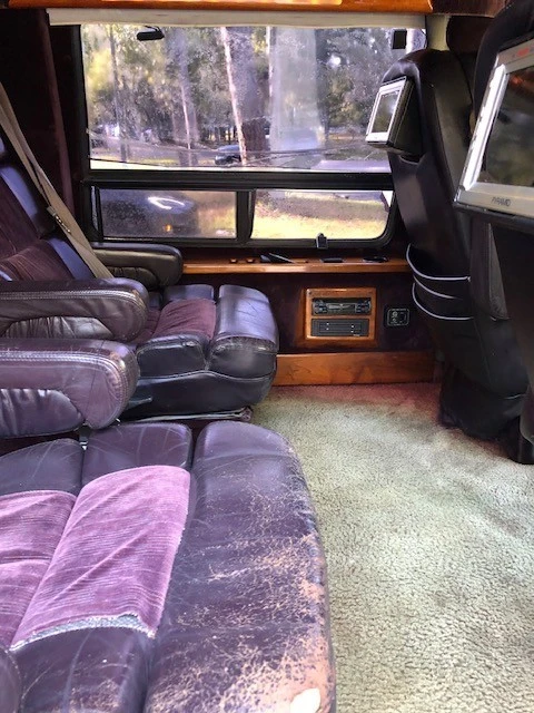 1996 Dodge Ram Van - Image 18 of 21