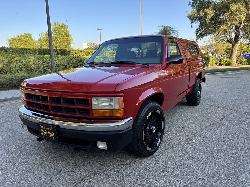 1996 Dodge Dakota 2nd Gen - Image 2 of 31