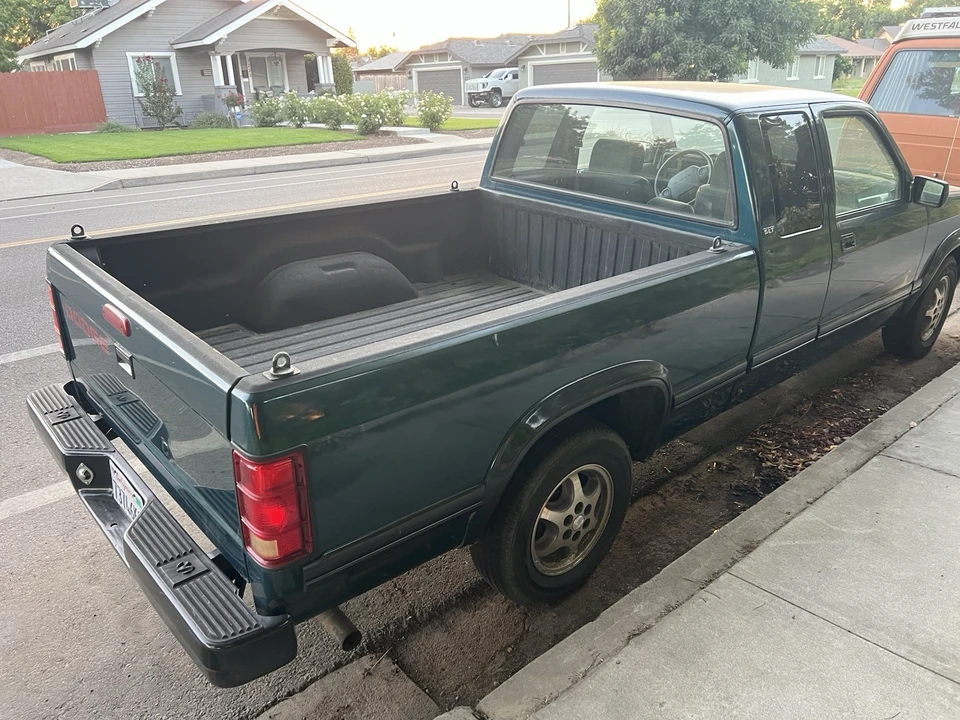 1996 Dodge Dakota 1st Gen - Image 4 of 17