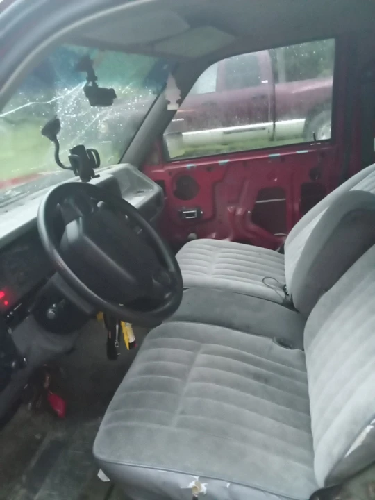 1996 Dodge Dakota 1st Gen - Image 4 of 9